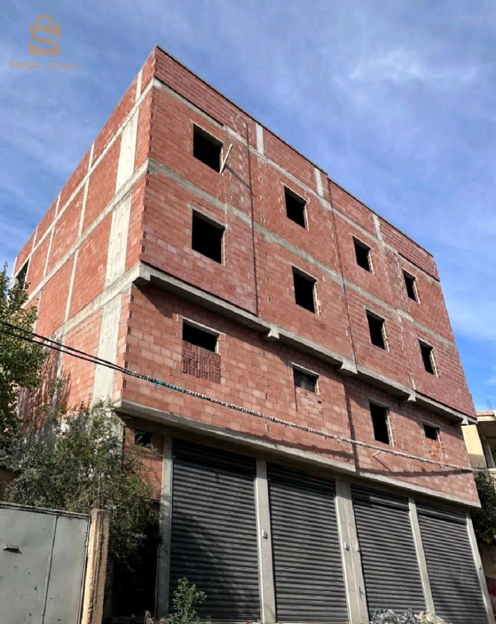 أولاد موسى (قارة مصطفى)المساحة 320 عقد ملكيةدفتر عقاريرخصة البناءثلاث طوابقالسعر خمس ونص مليار قابل للتفاوض مع صاحب البنايةزوج فاصاد طريق زائد فاصاد وحدة مطلة على حوش