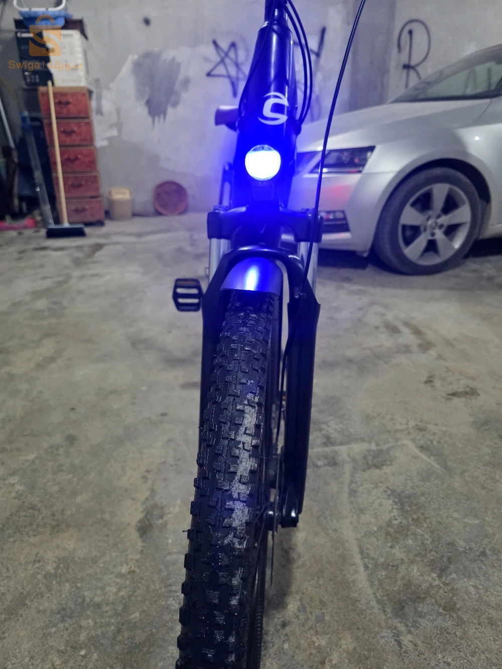 دراجة كهرابائية من نوع CANNONDALE