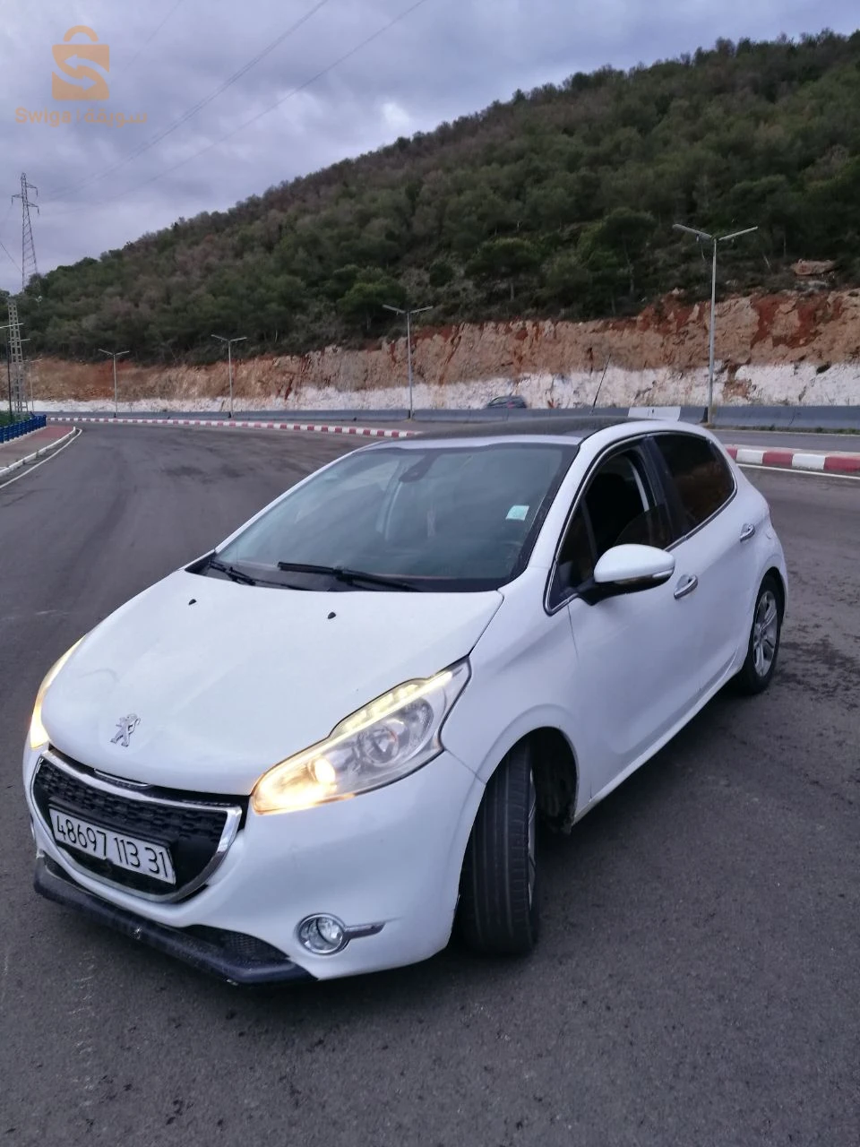 بيجو 208 2013 31 وهران