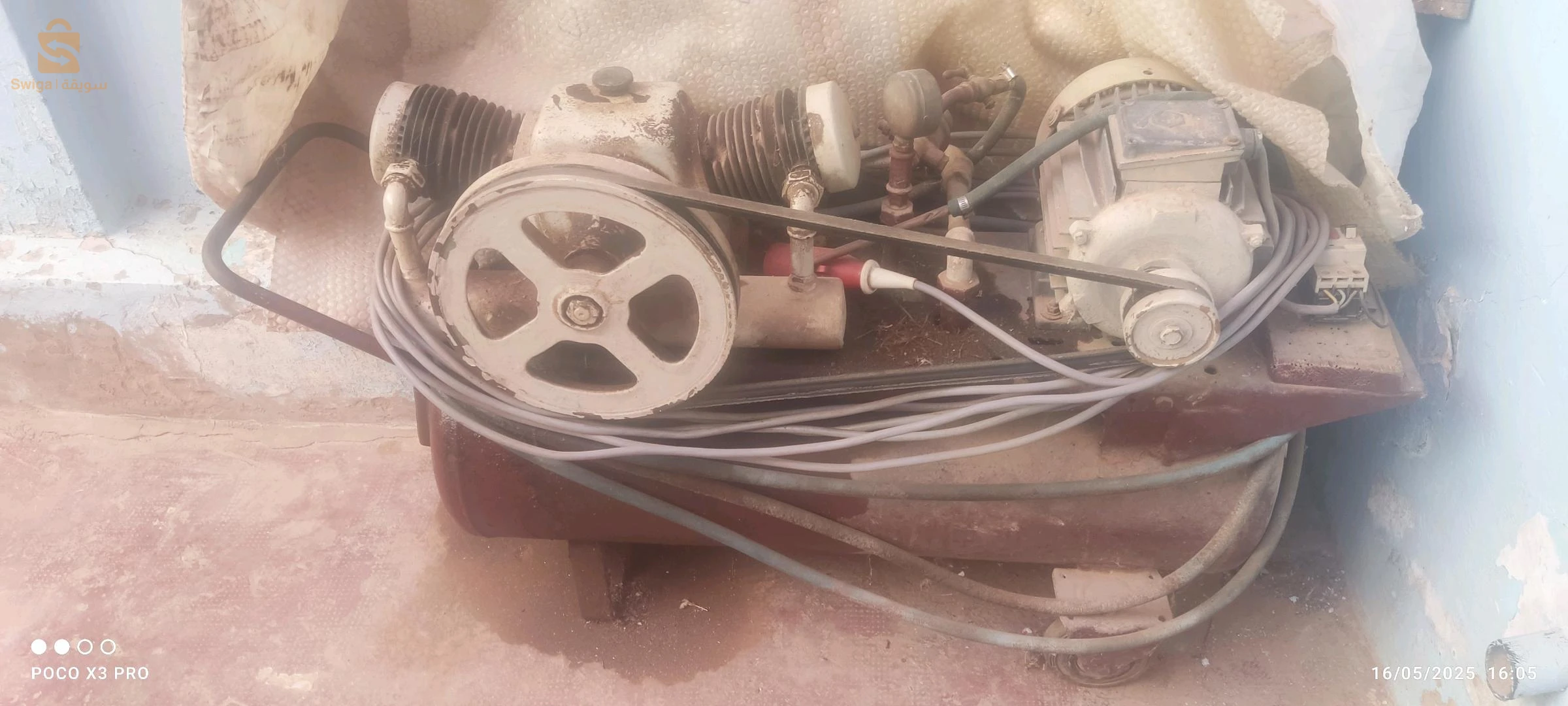 compresseur ancien en bon état