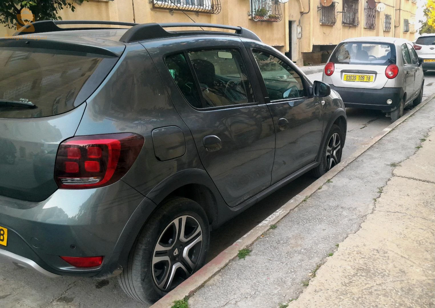 داسيا Sandero 2018 18 جيجل