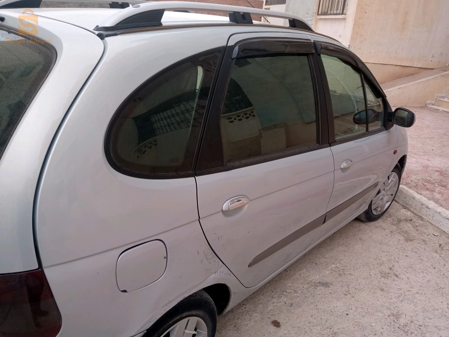 رينو Scenic 2002 28 المسيلة