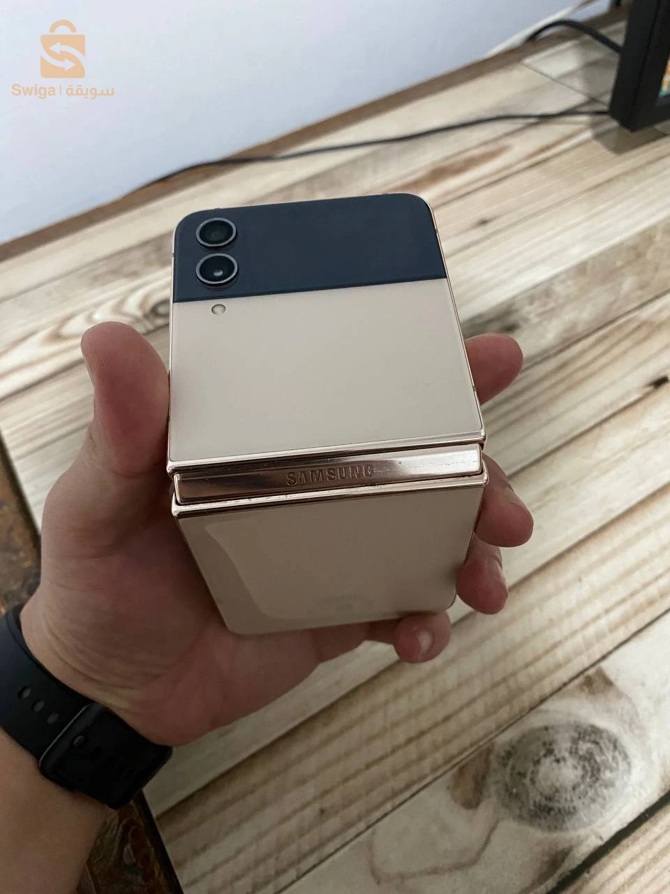 z flip 4  للبيع 
8_256 فسطوكاج