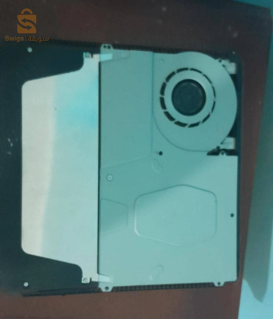 بيع جهاز ps4 slim (no flach)