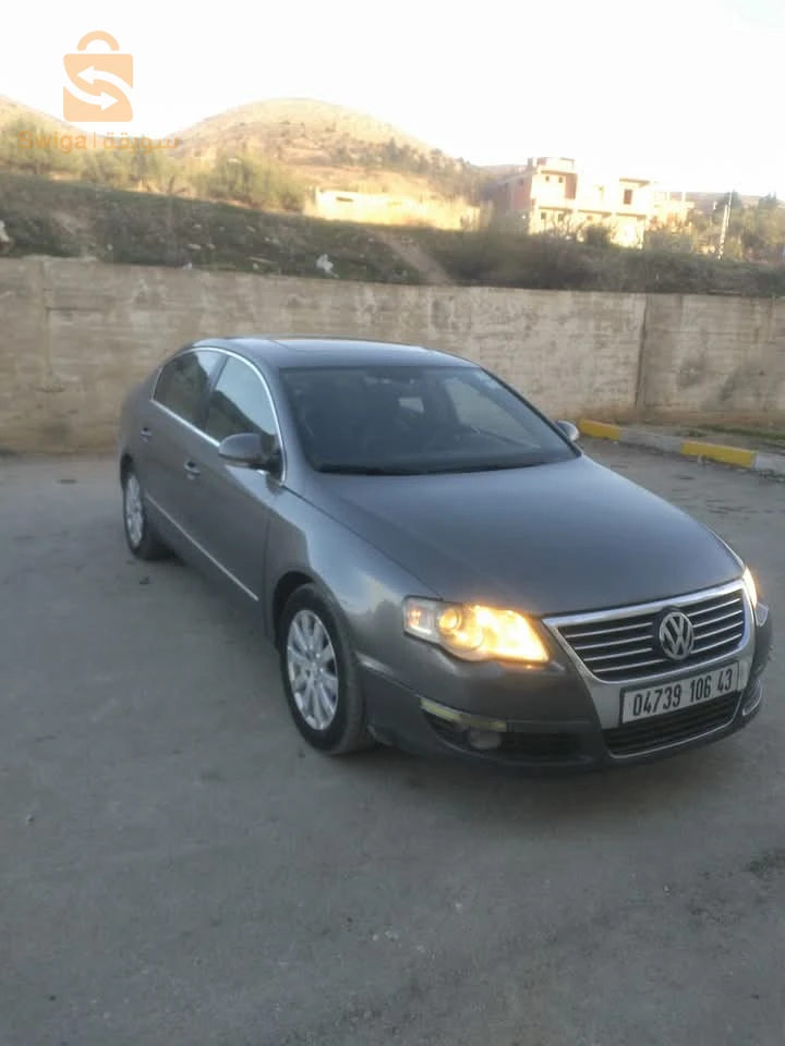 فولكس واجن Passat 2006 4 ام البواقي