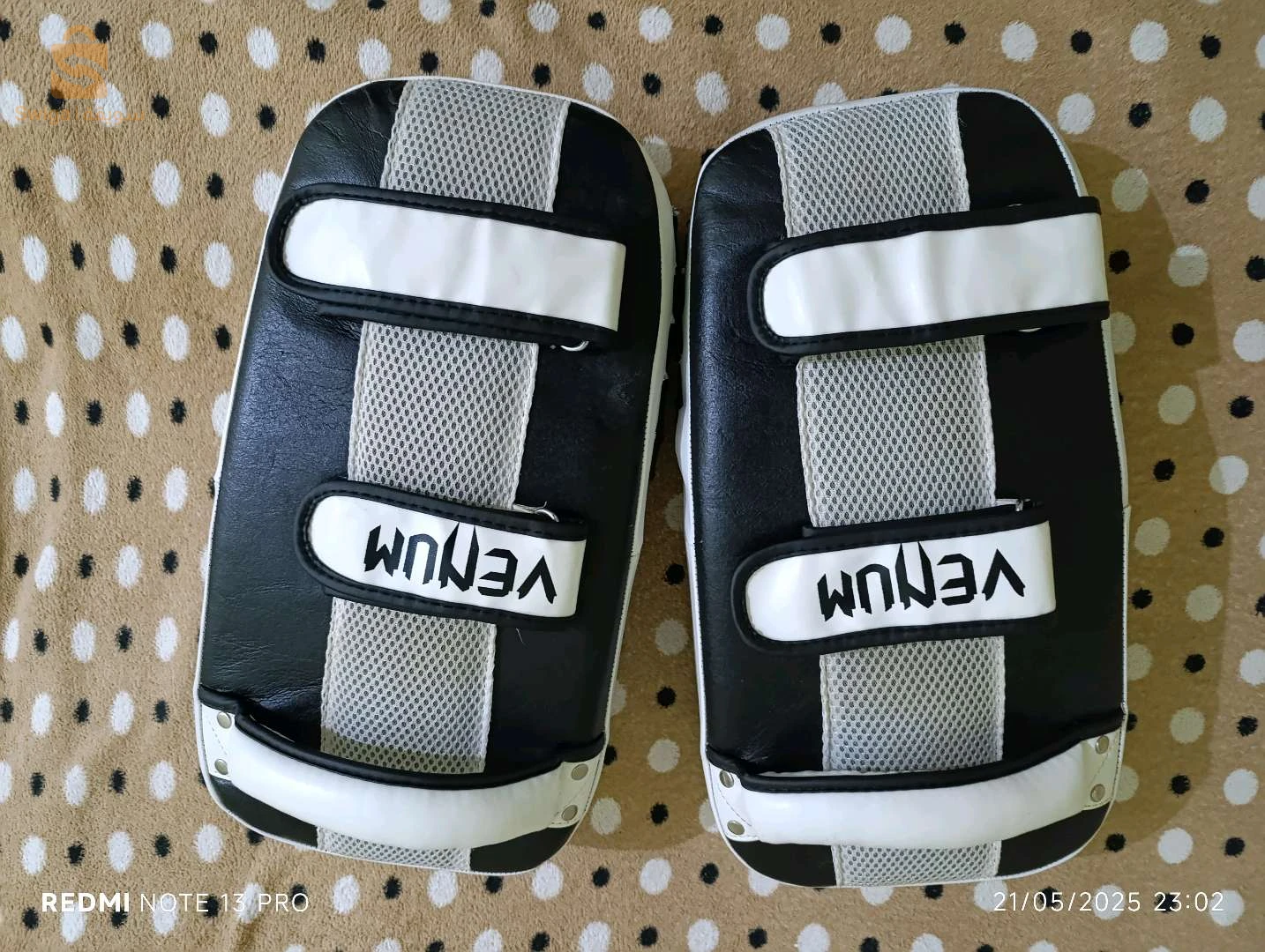 Pao Muay thai/kickboxing - Venom 
Excellente qualité ✅🇩🇿
Solide ✅
Professionnel ✅