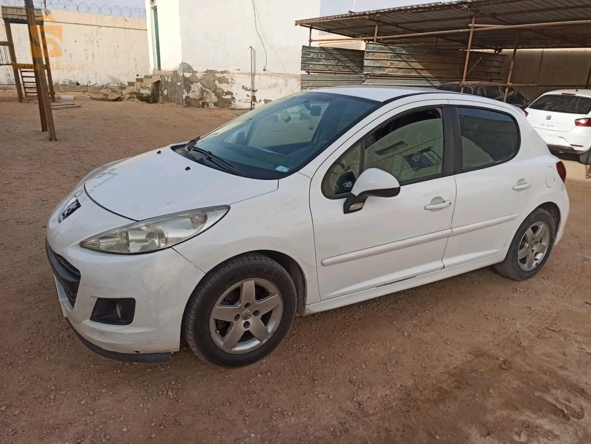 بيجو 207 2010 30 ورقلة