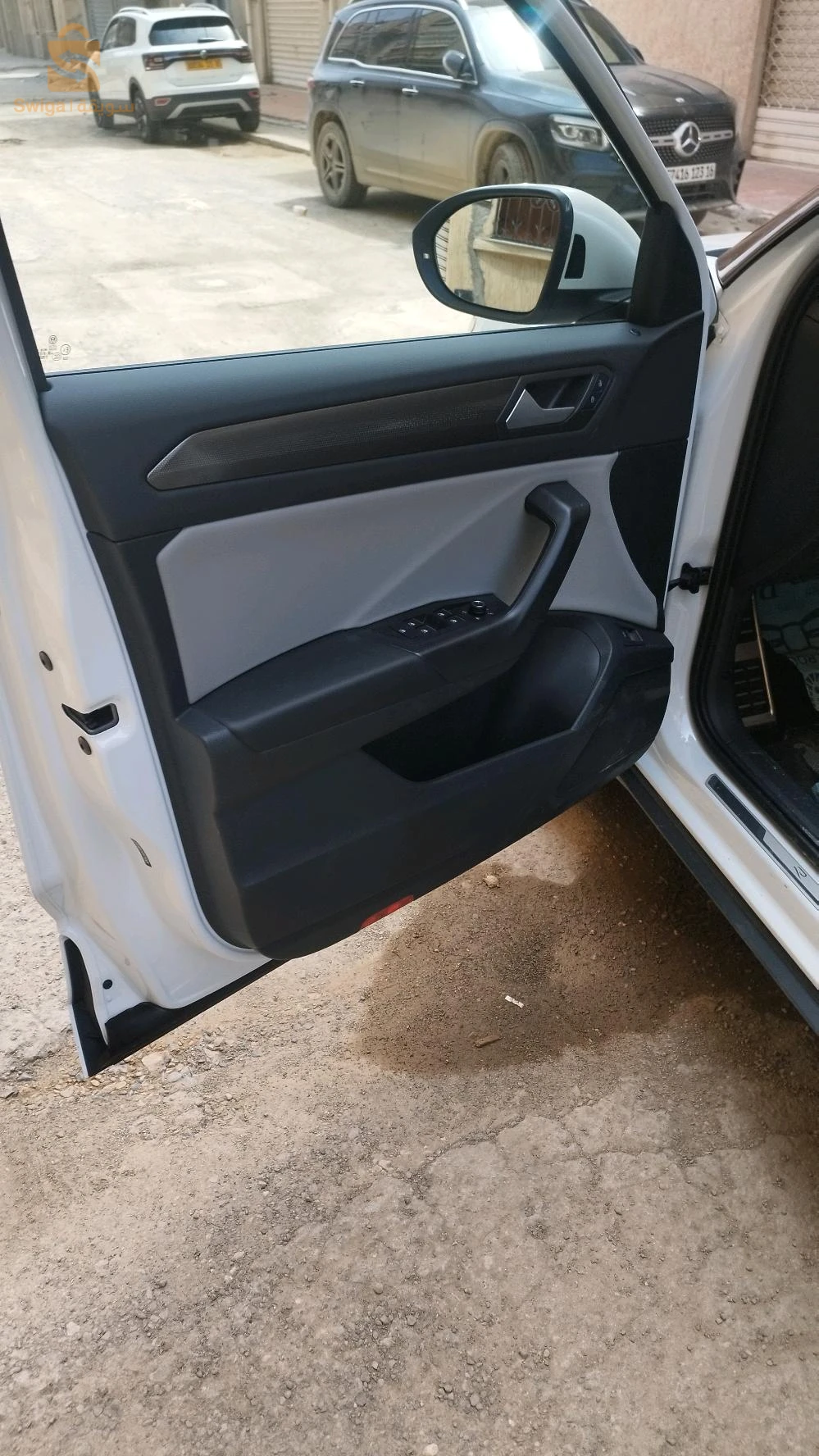 فولكس واجن T_ROC 2025 5 باتنة