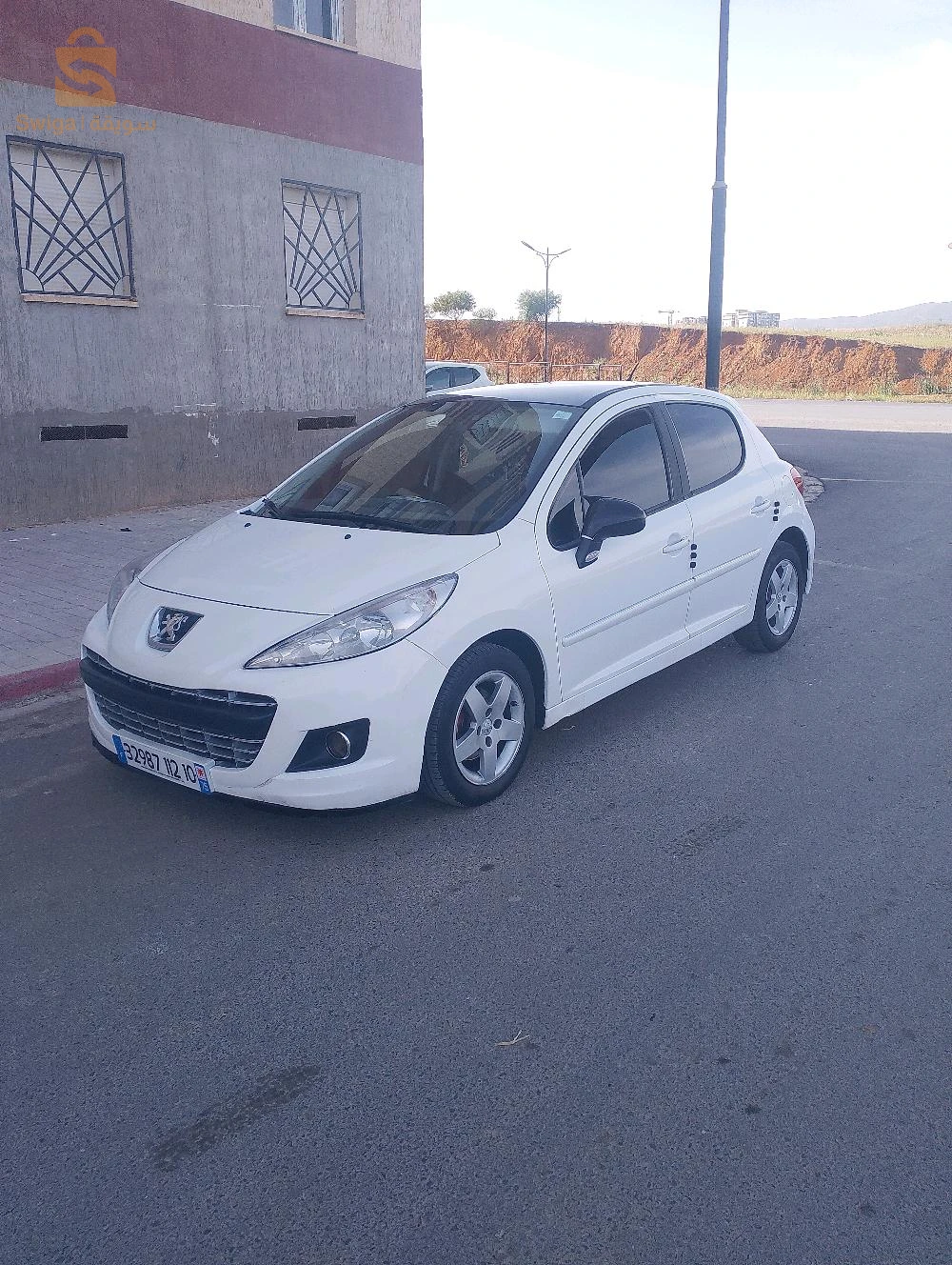 بيجو 207 2012 10 البويرة