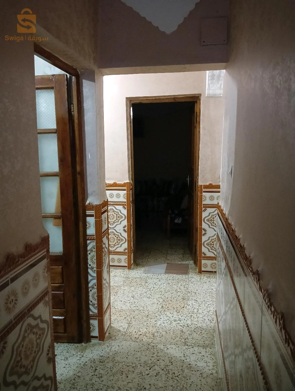 منزل أرضي للبيع في حالة جيدة جدا