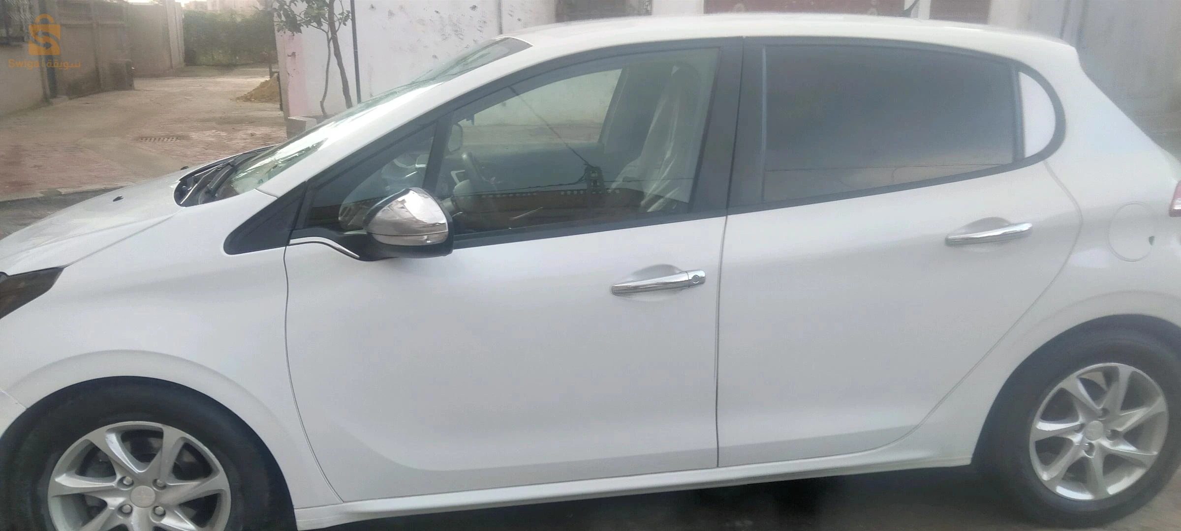 Peugeot 208 2012 23 ANNABA
