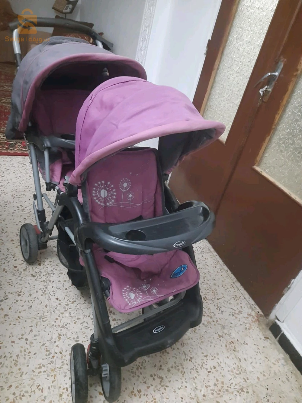 بوسات توأم في حالة جيدة