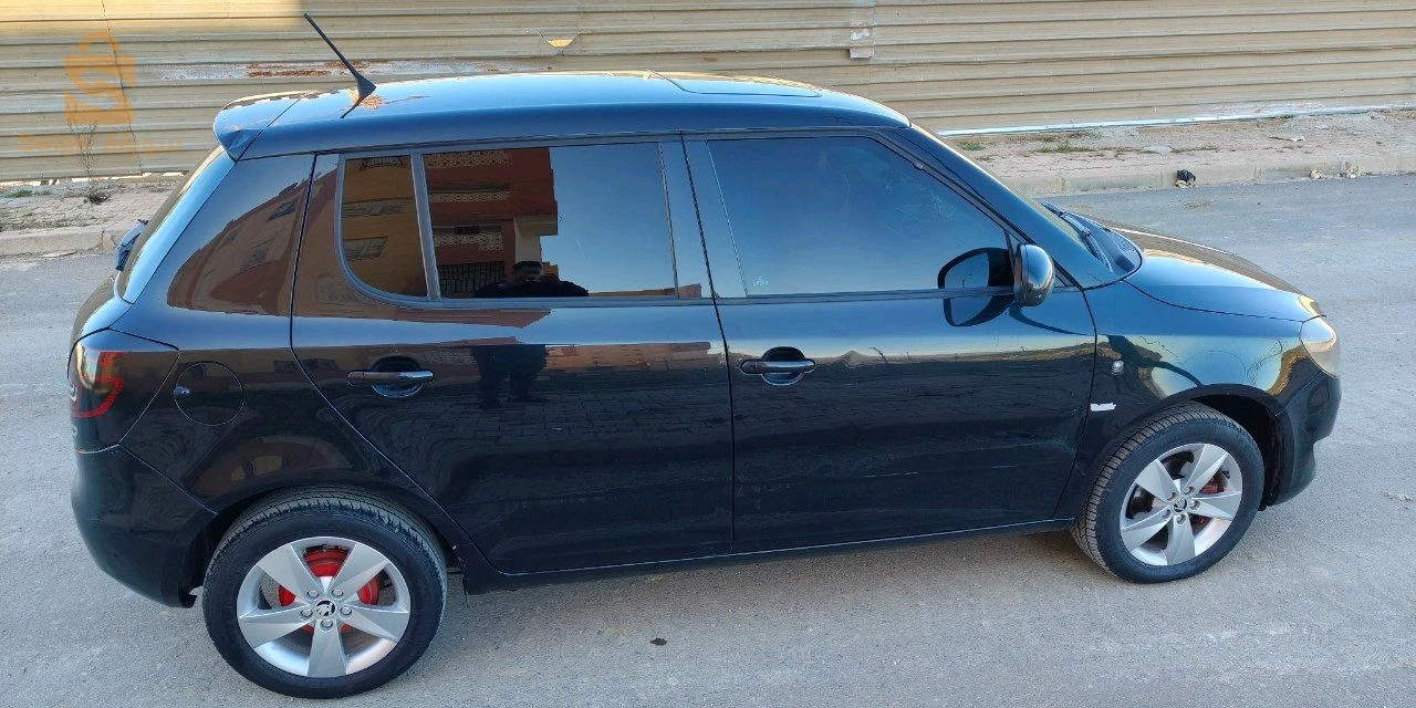 سكودا Fabia 2014 26 المدية