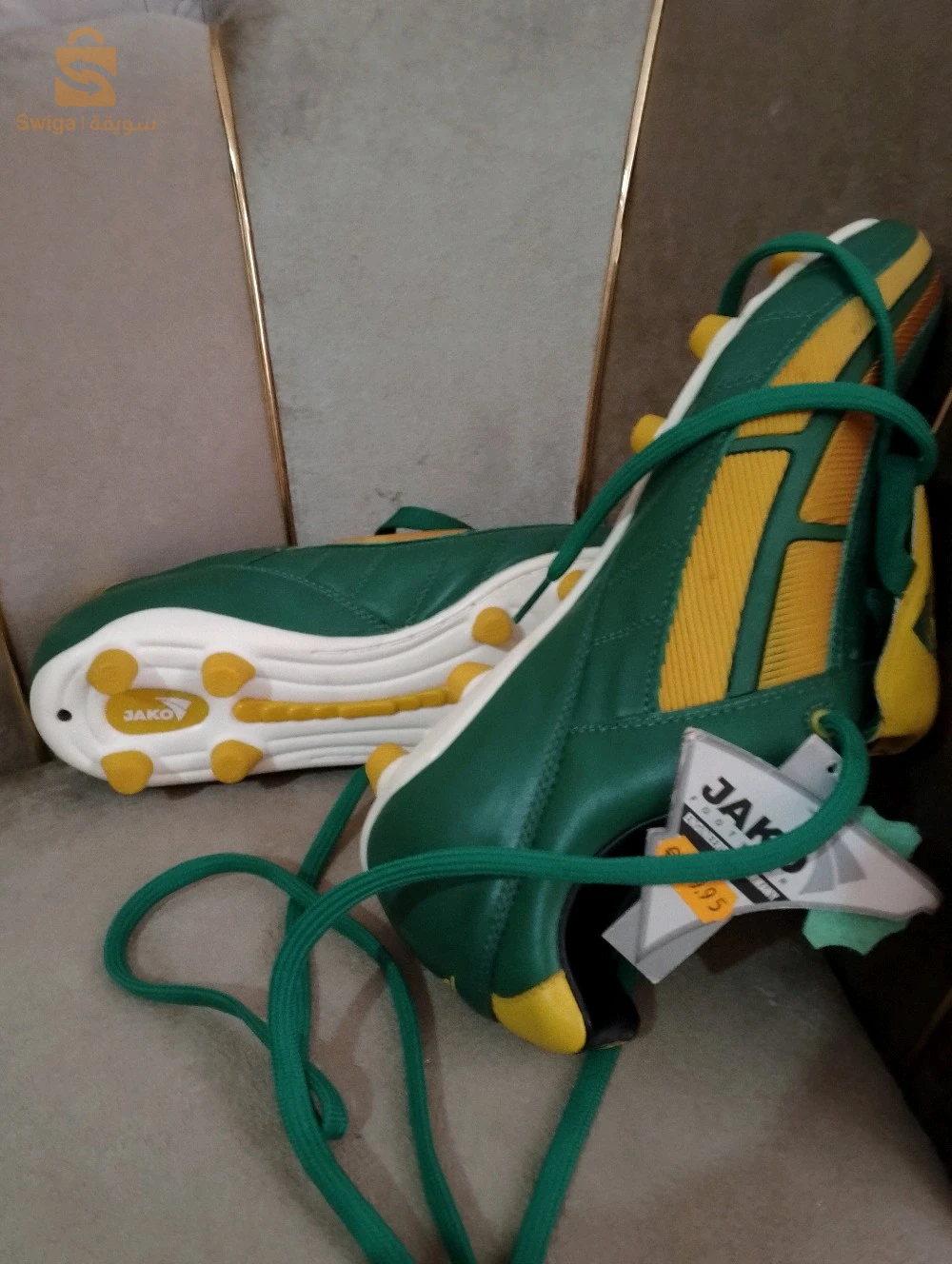 soulier football Jako