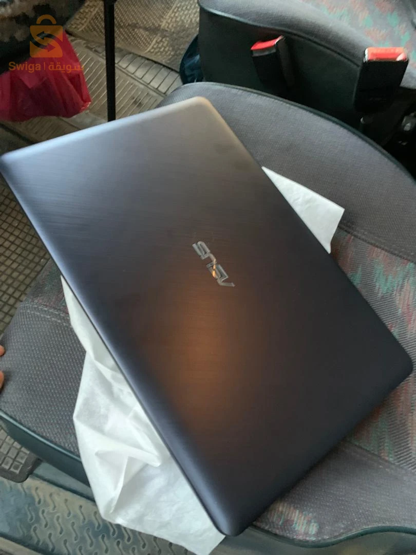 pc Asus jdid jamais utilisé sans boîte jamais chargée 100% de batterie c juste pour liquidation