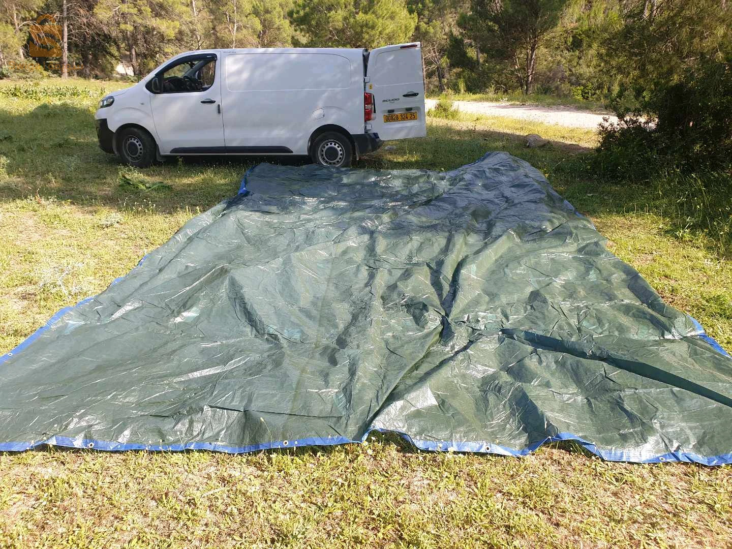 bâche imperméable très bon qualité  6m.5