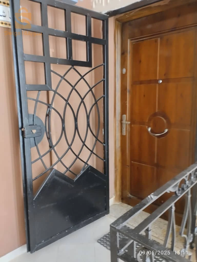كراء طابق فيلا عدد الغرف2 31 وهران