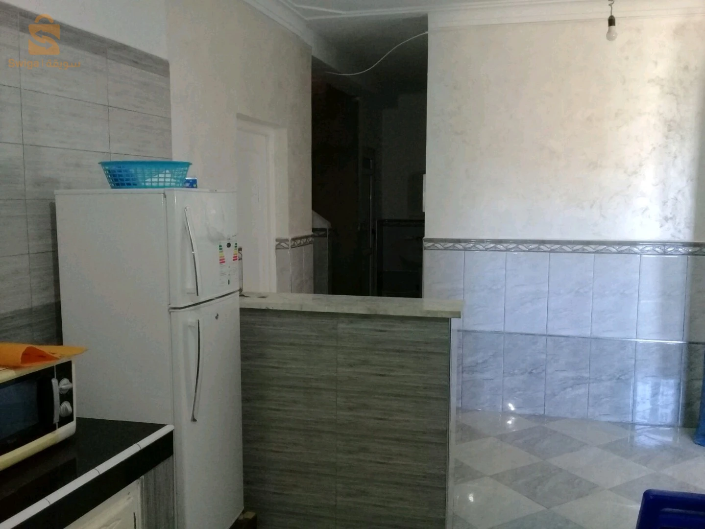 📌الناس لي تحب السكن امام البحر و تكون اطلالة على البحر  
📍كاين هاد الشقة في البحيرة بلدية سوق الثلاثاء ولاية تلمسان
المساحة 120m²
تتكون من طابقين (السطح ) وغرفتين ومبطخ و طواليت ودوش وڨراج لي ركن السيارة تتوفر على الماء (باشدو) والكهرباء 
فايتة في لاكداس 
للإستفسار أكثر يرجى الإتصال لي الأرقام التالية 
0655892969
0655892969