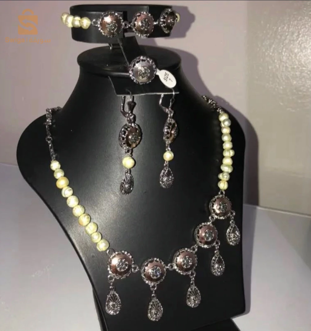 إكسسوارات نسائية 