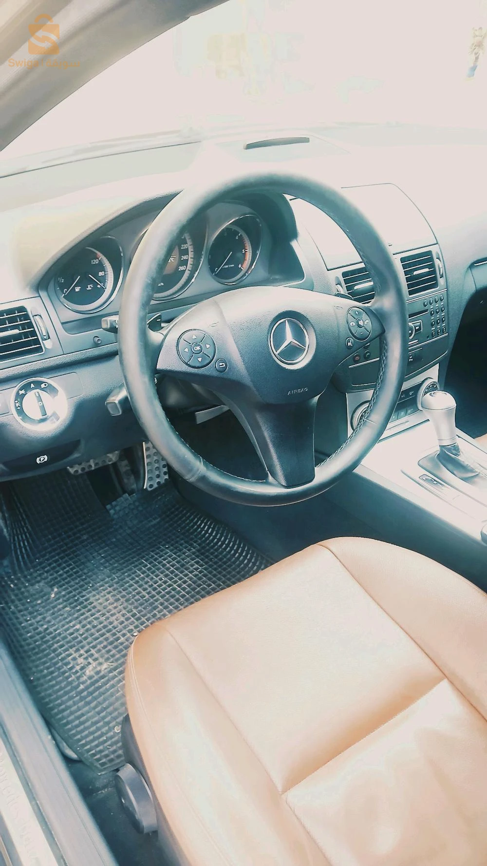 مرسيدس C Sportcoupé 2010 26 المدية