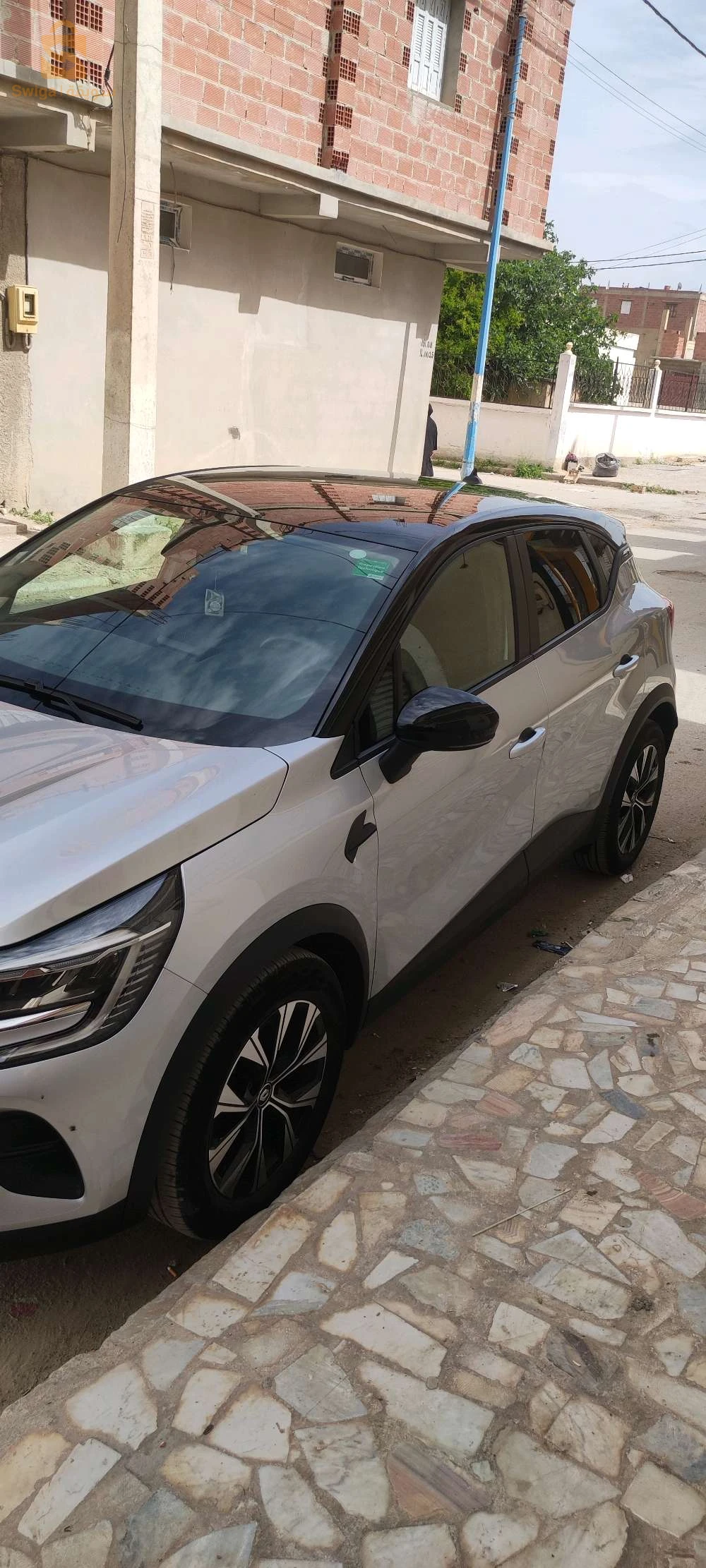 رينو Captur 2022 4 ام البواقي