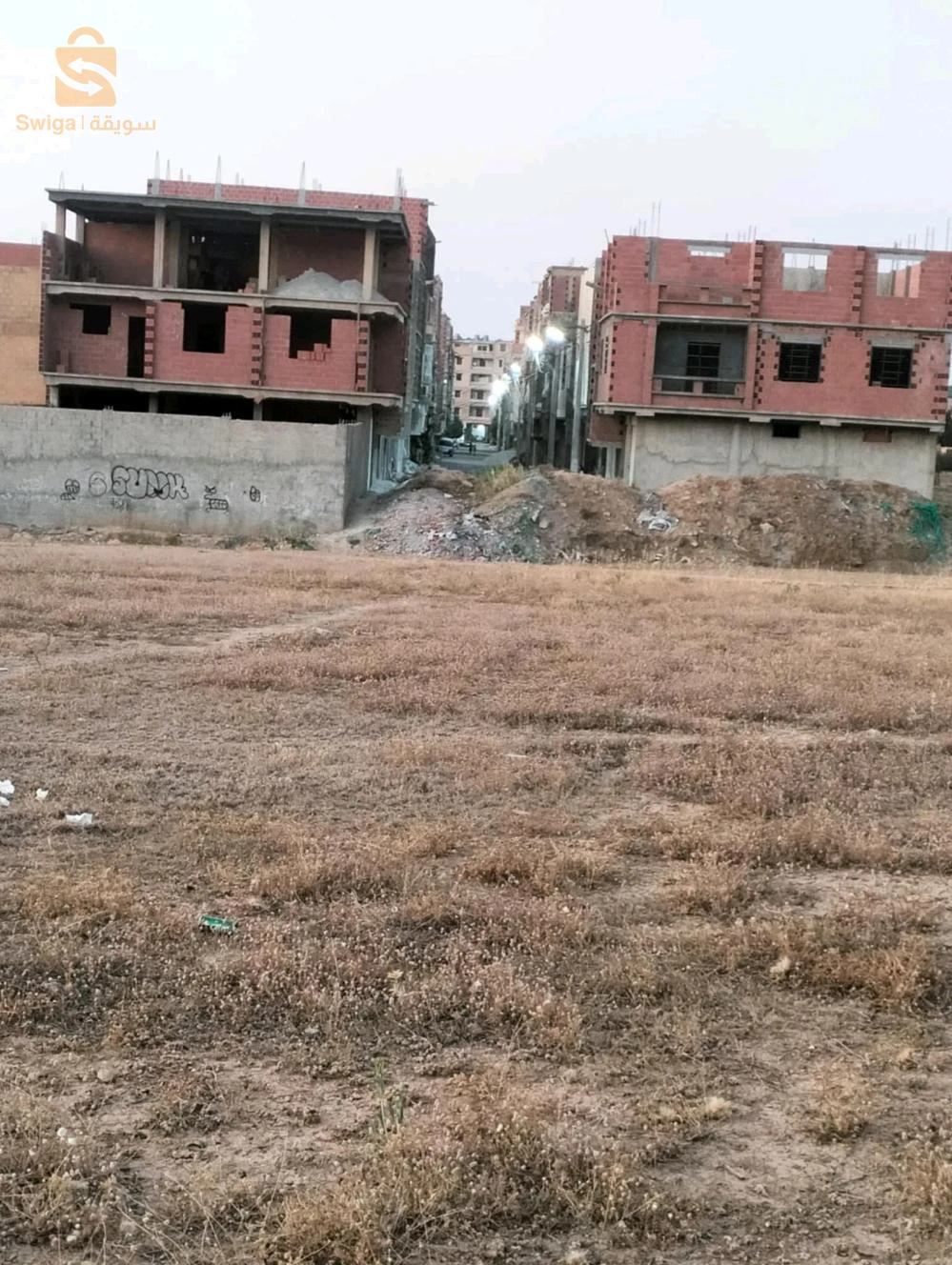 À vendre Autres biens immobiliers les chambres  5 BATNA