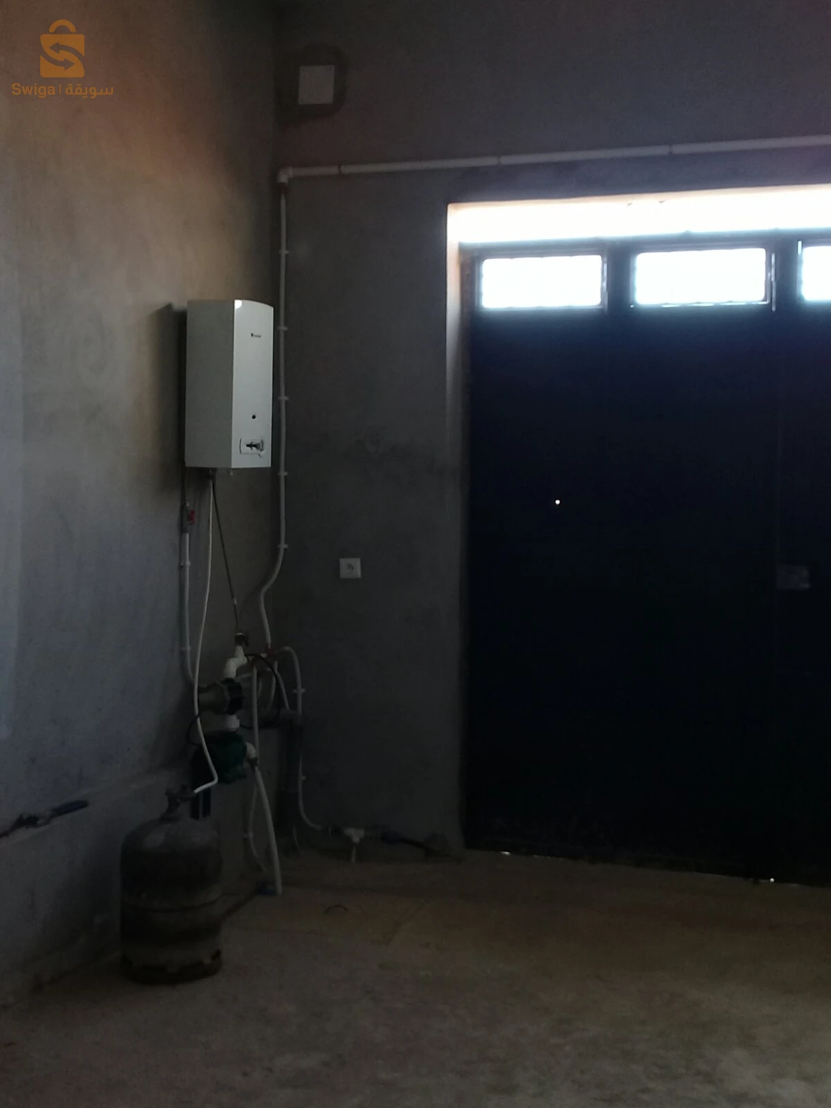 📌الناس لي تحب السكن امام البحر و تكون اطلالة على البحر  
📍كاين هاد الشقة في البحيرة بلدية سوق الثلاثاء ولاية تلمسان
المساحة 120m²
تتكون من طابقين (السطح ) وغرفتين ومبطخ و طواليت ودوش وڨراج لي ركن السيارة تتوفر على الماء (باشدو) والكهرباء 
فايتة في لاكداس 
للإستفسار أكثر يرجى الإتصال لي الأرقام التالية 
0655892969
0655892969