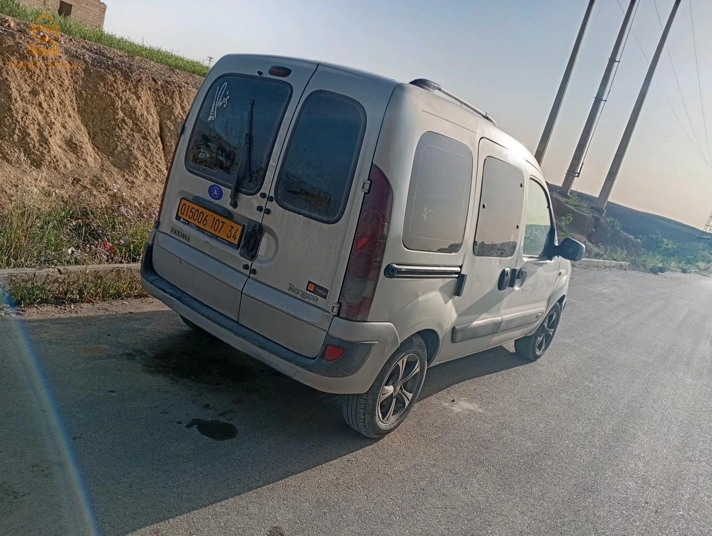 Renault Kangoo 34 BORDJ BOU ARRERIDJ