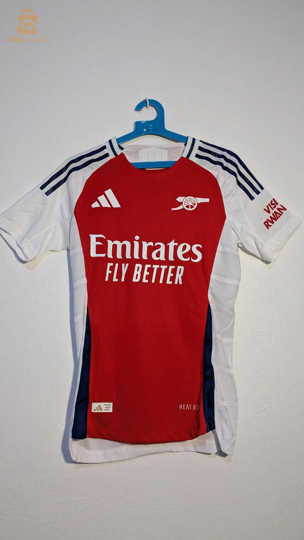 ملابس رياضية 