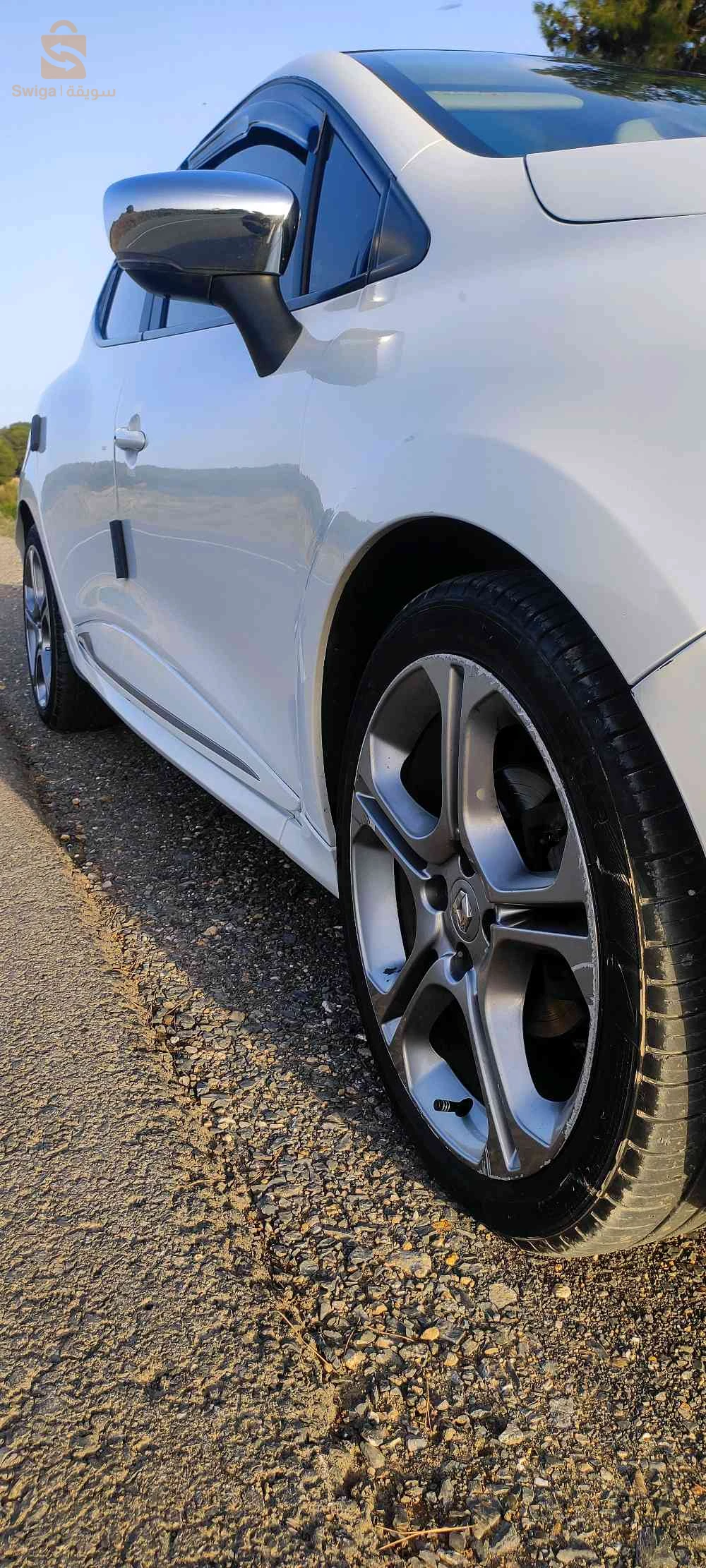 رينو Clio 4 2018 23 عنابة