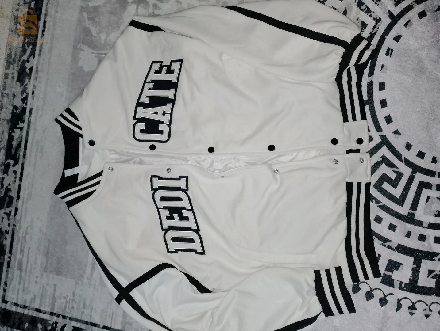 Suits, Coats & Jackets 