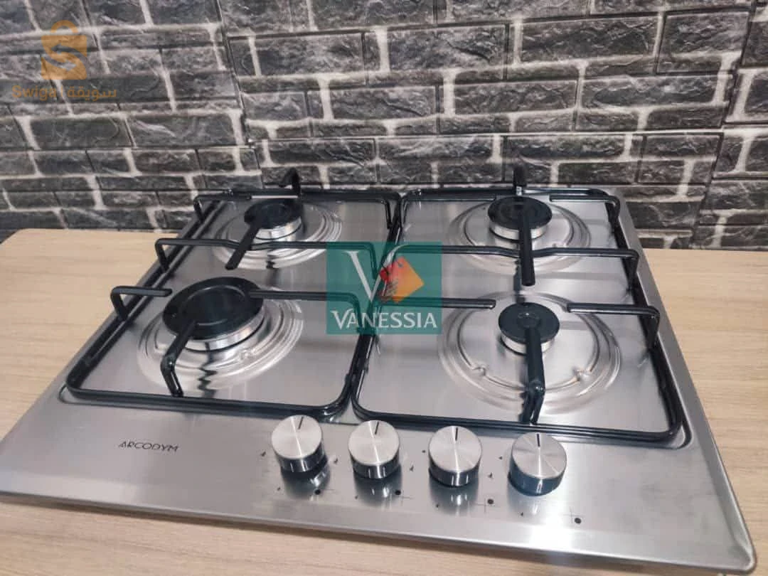 Stoves, ovens and microwaves