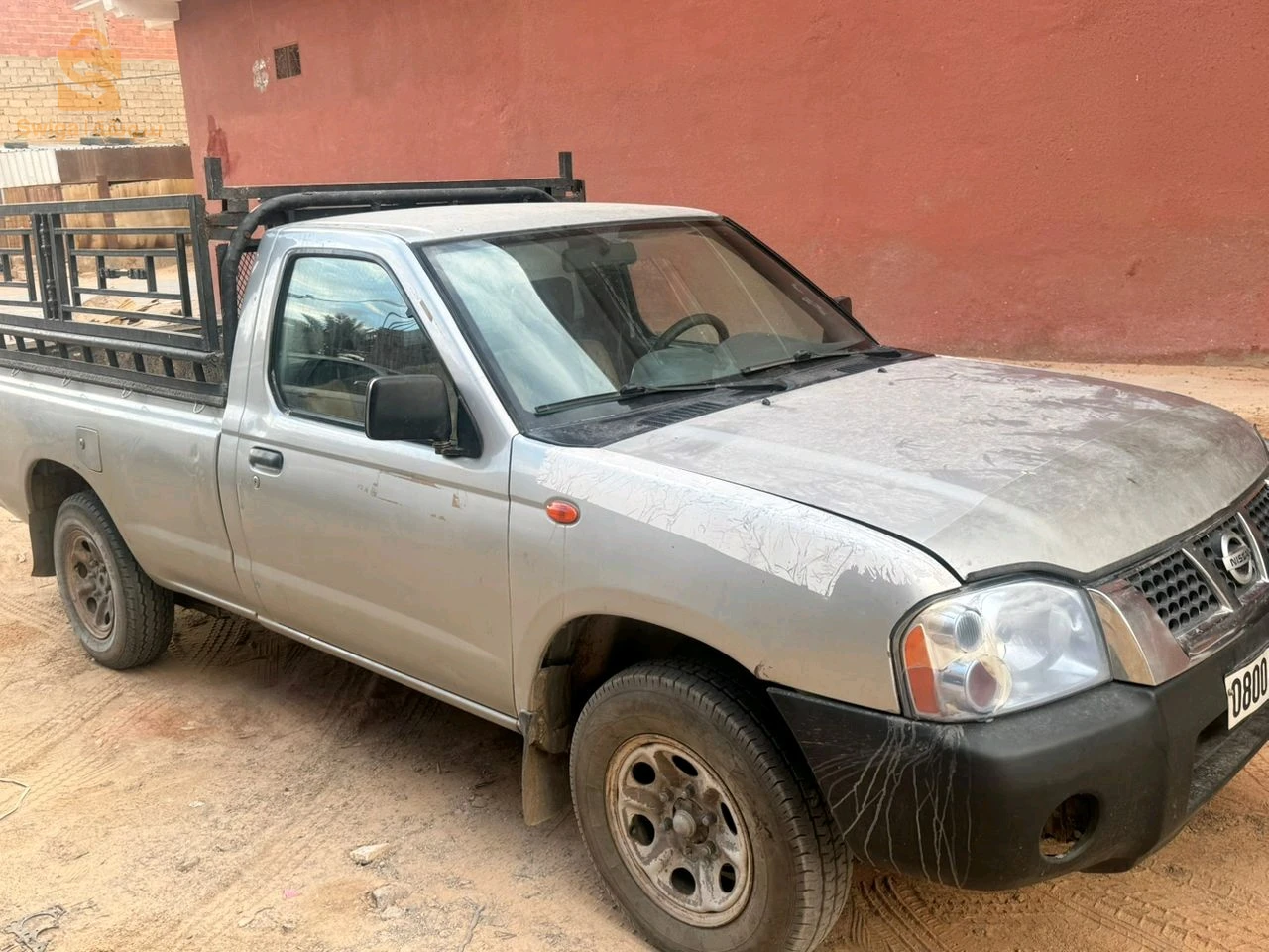 نيسان NP 300 2014 1  ادرار