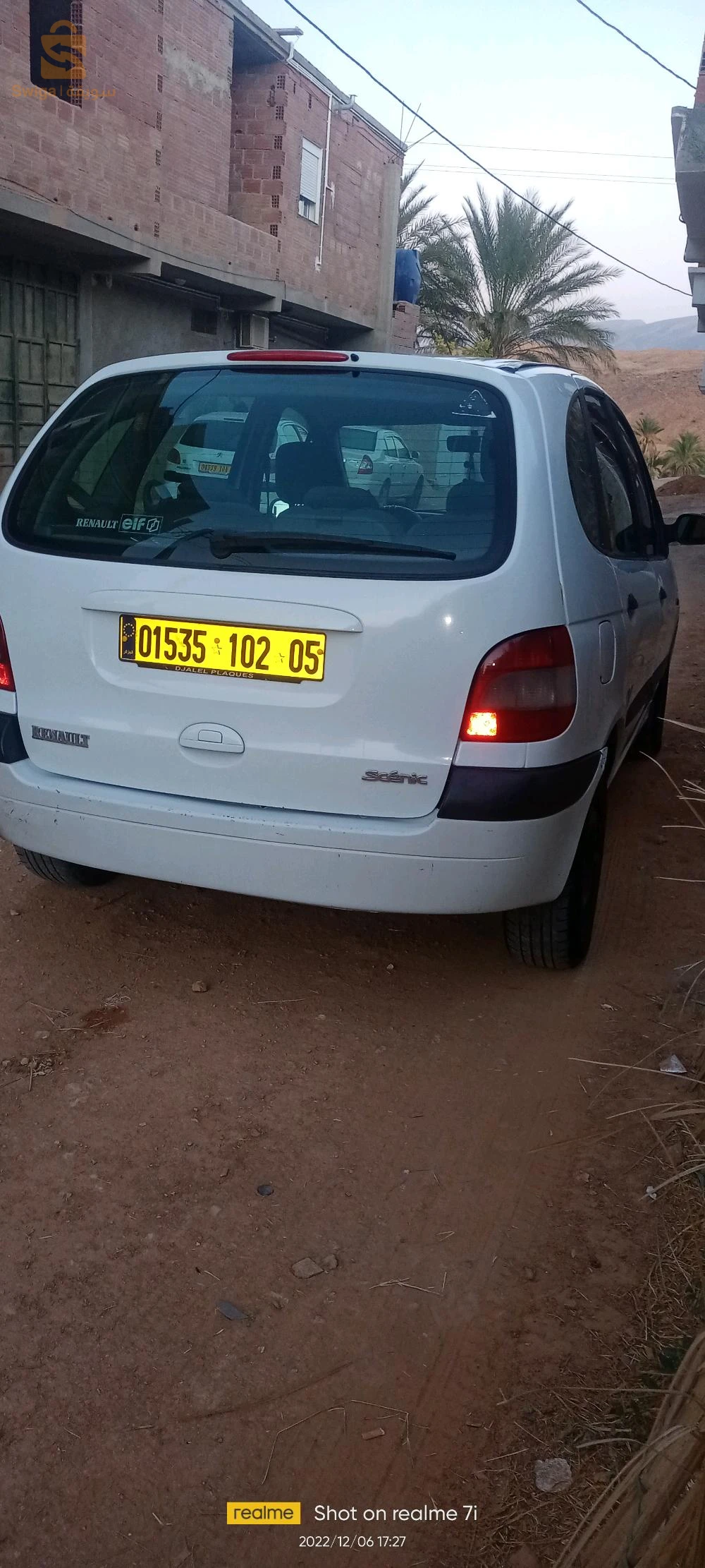 رينو Scenic 2002 7 بسكرة