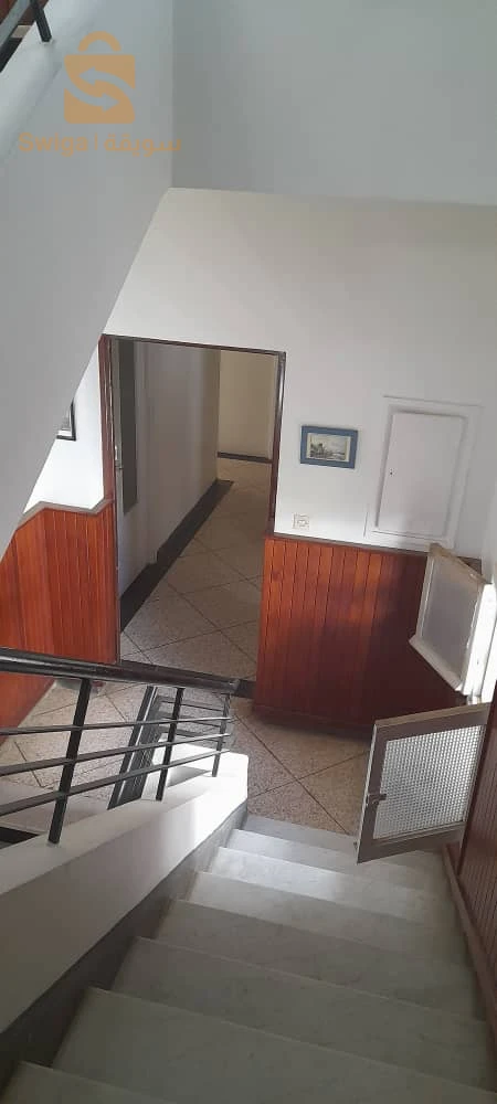 للبيع فلل سكنية عدد الغرف9 31 وهران