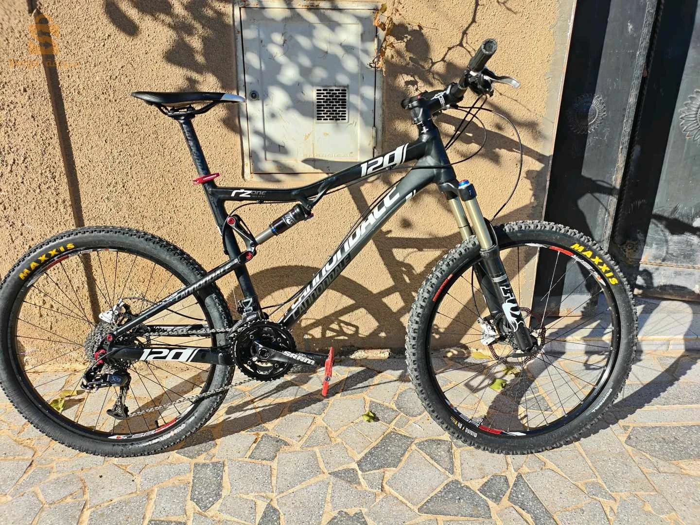 bicycles 