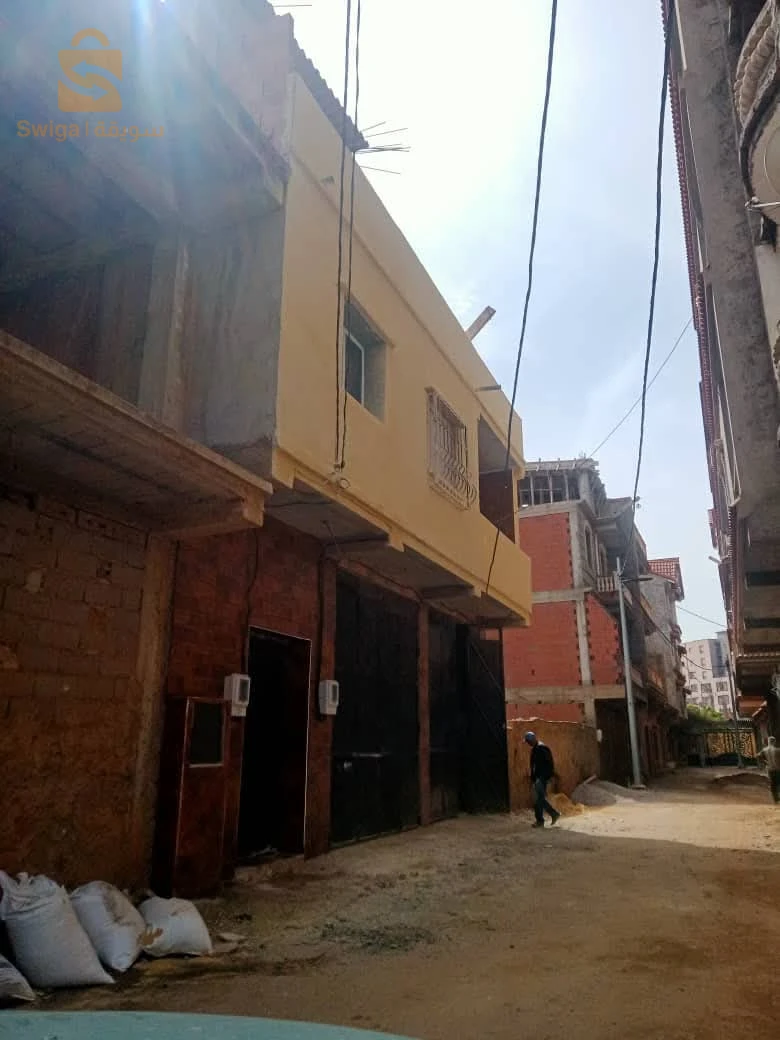 للبيع فلل سكنية عدد الغرف3 42 تيبازة