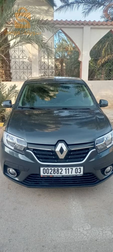 رينو SYMBOL 2017 3 الاغواط