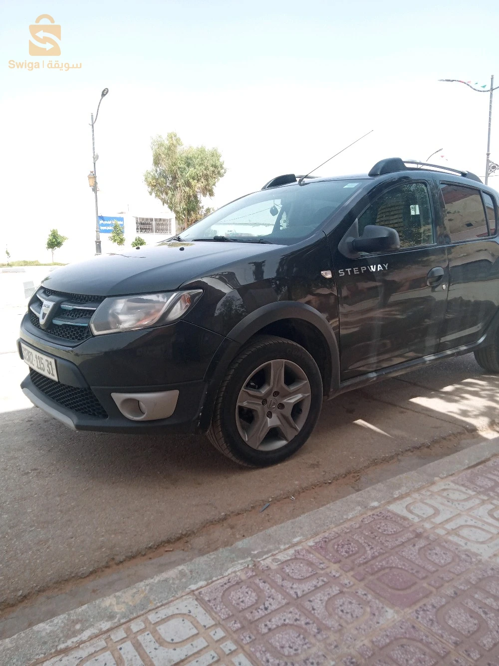 داسيا Sandero 2015 32 البيض
