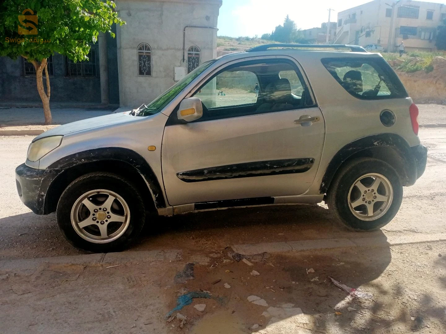 autres véhicules 2008 4 OUM EL BOUAGHI