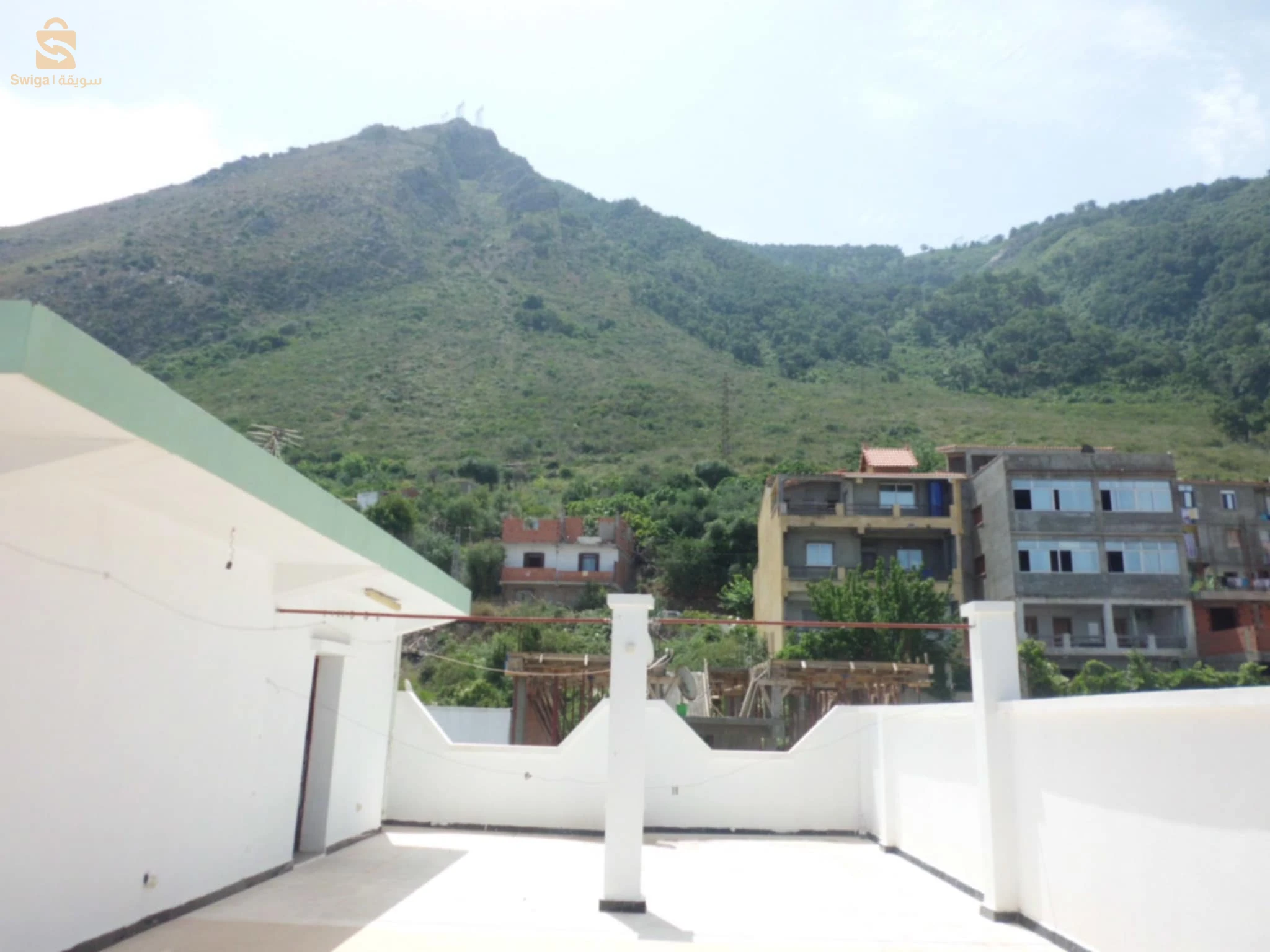 À vendre Villas les chambres  18 JIJEL