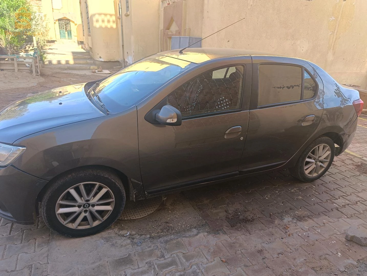 رينو SYMBOL 2017 30 ورقلة