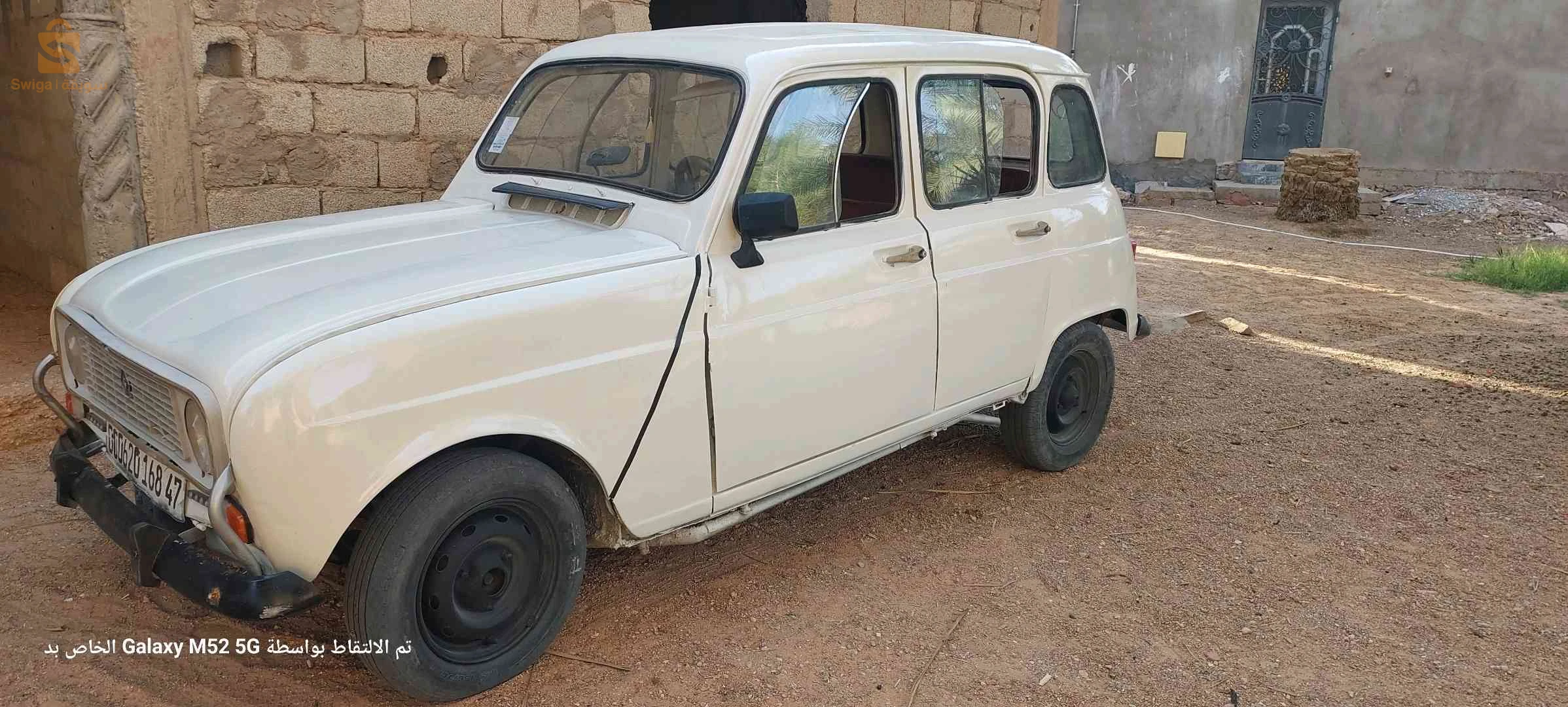 رينو R 4 1968 58 المنيعة
