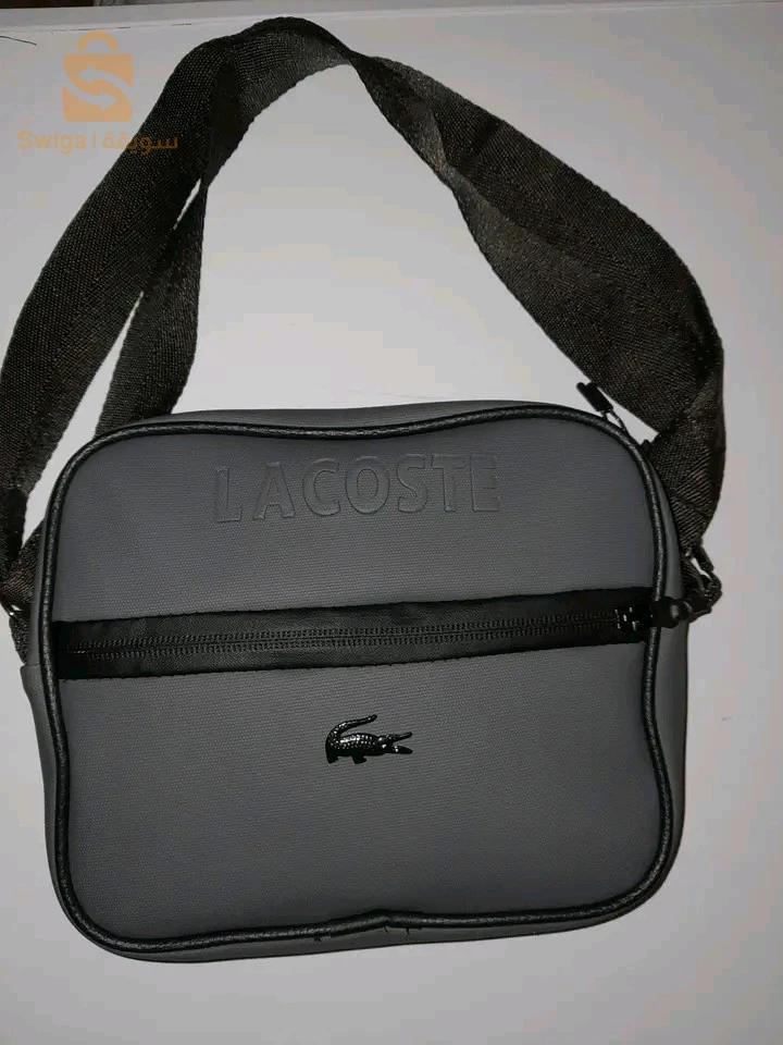 المحافظ والحقائب