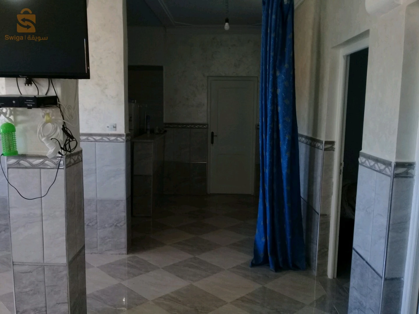 📌الناس لي تحب السكن امام البحر و تكون اطلالة على البحر  
📍كاين هاد الشقة في البحيرة بلدية سوق الثلاثاء ولاية تلمسان
المساحة 120m²
تتكون من طابقين (السطح ) وغرفتين ومبطخ و طواليت ودوش وڨراج لي ركن السيارة تتوفر على الماء (باشدو) والكهرباء 
فايتة في لاكداس 
للإستفسار أكثر يرجى الإتصال لي الأرقام التالية 
0655892969
0655892969