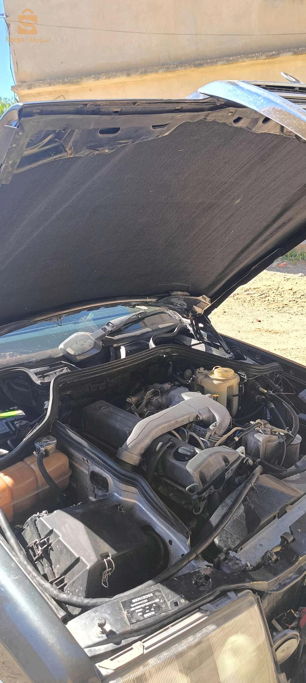 Mercedes 124 1995 16 ALGER