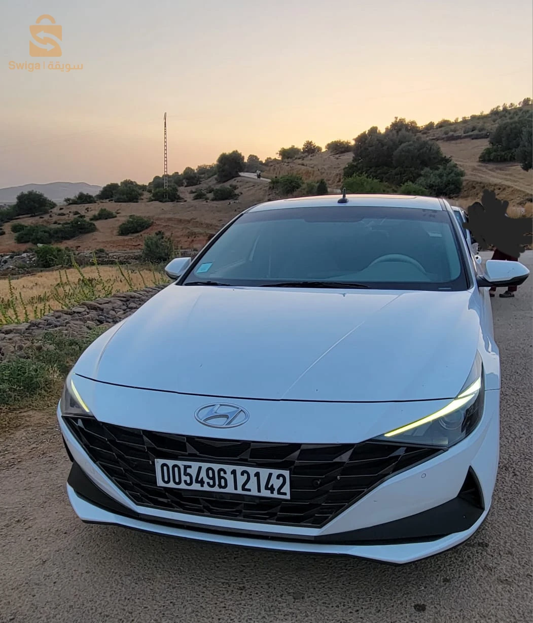 Hyundai Elantra 2021 42 TIPAZA