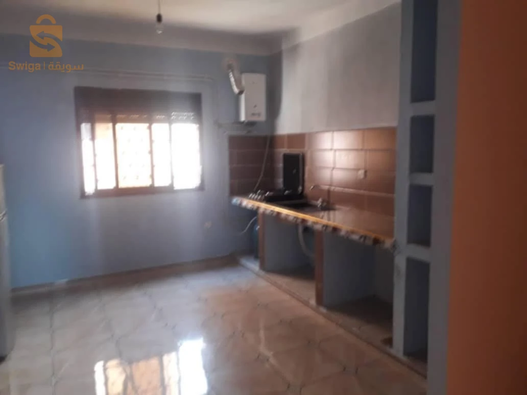 À vendre Niveau de villa les chambres  46 AIN TEMOUCHENT