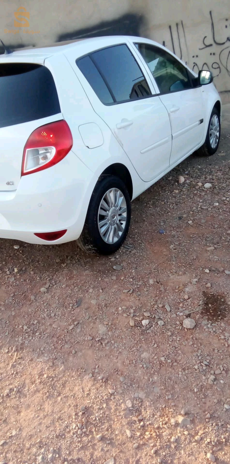 رينو Clio 3 2012 27 مستغانم