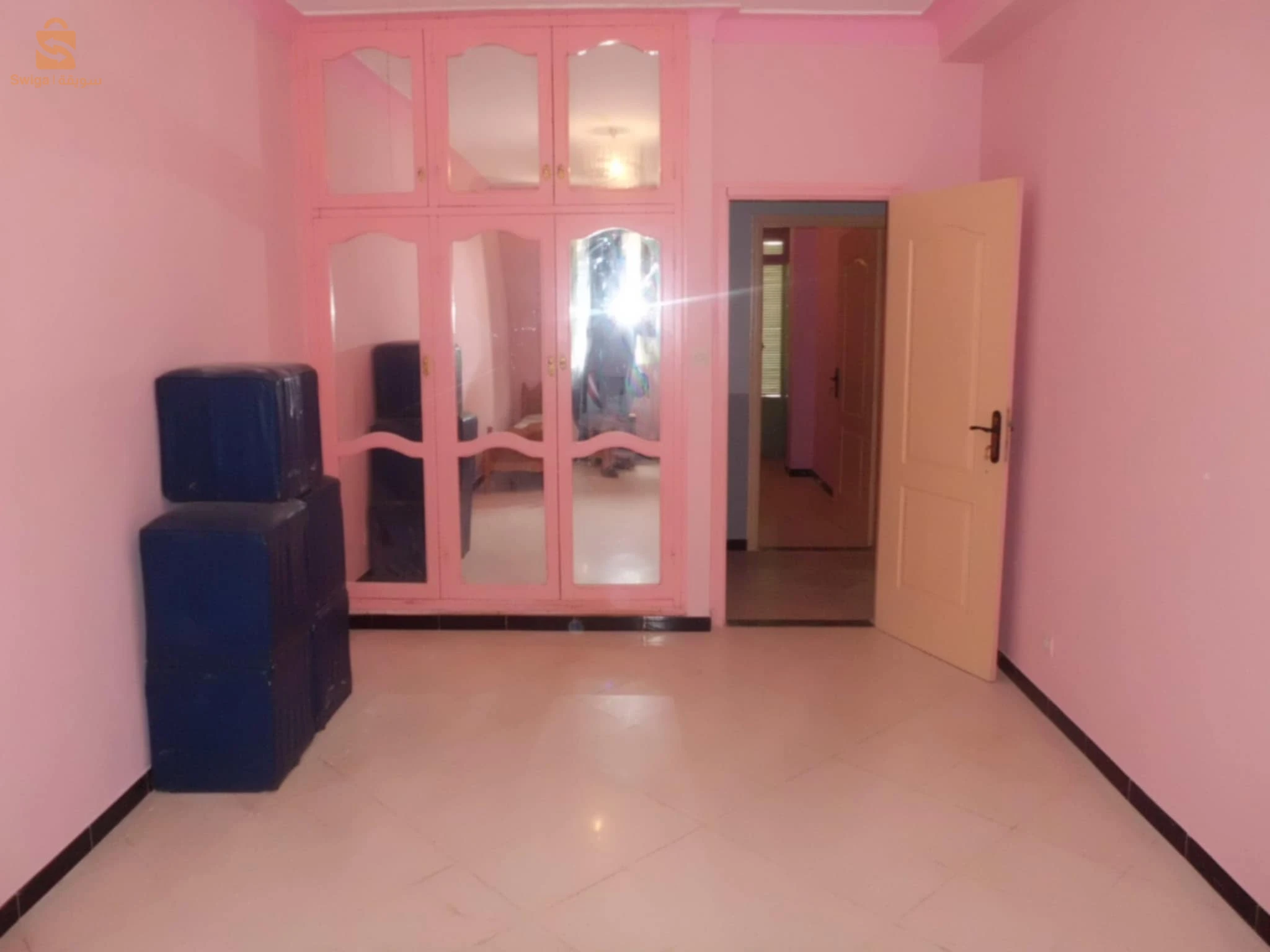 للبيع فلل سكنية عدد الغرف 18 جيجل